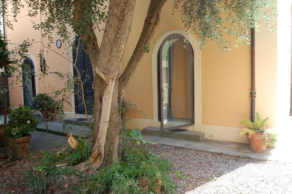 Arena Alfieri B&B ลีวอร์โน ภายนอก รูปภาพ