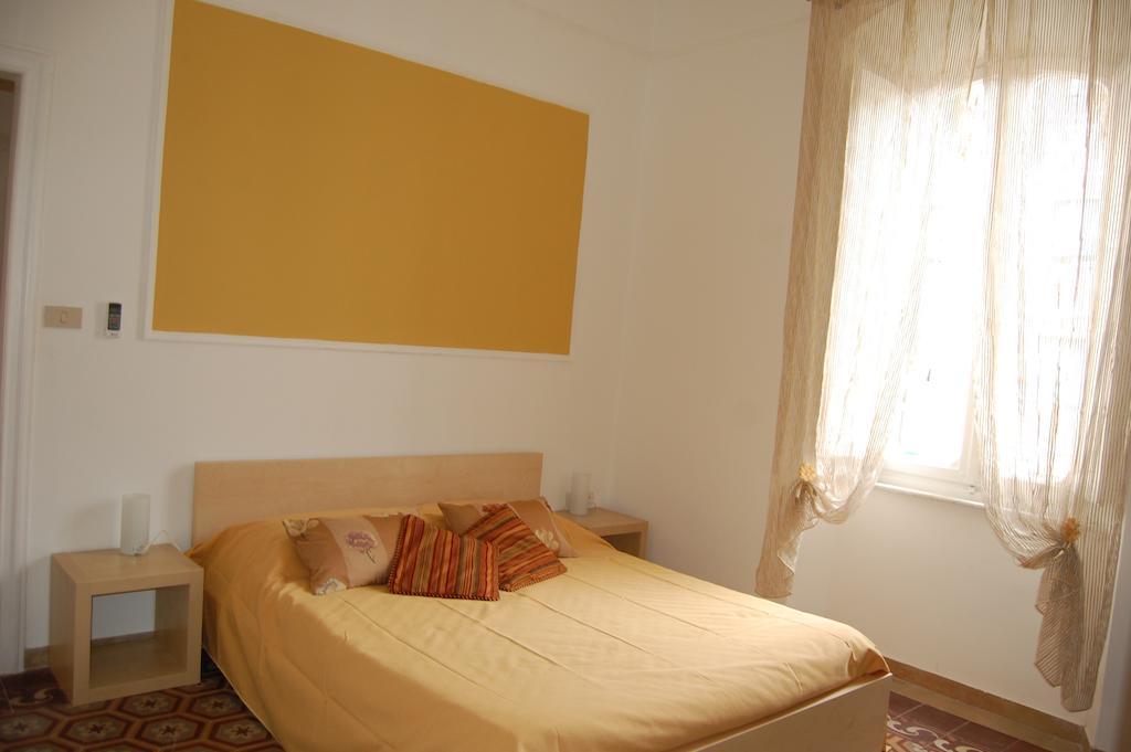 Arena Alfieri B&B ลีวอร์โน ห้อง รูปภาพ