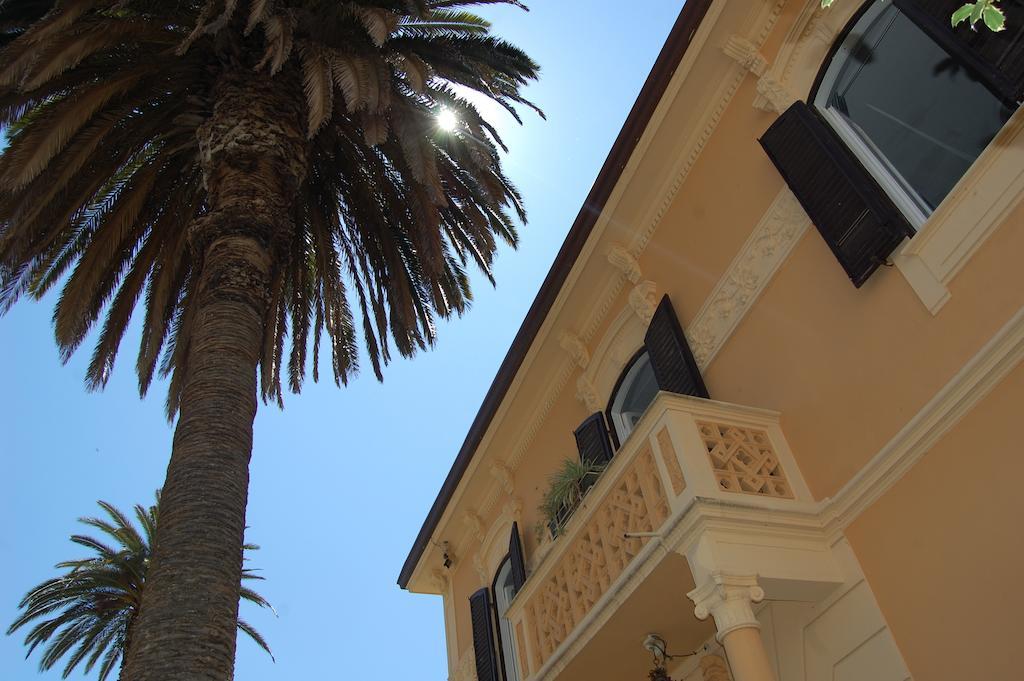 Arena Alfieri B&B ลีวอร์โน ภายนอก รูปภาพ